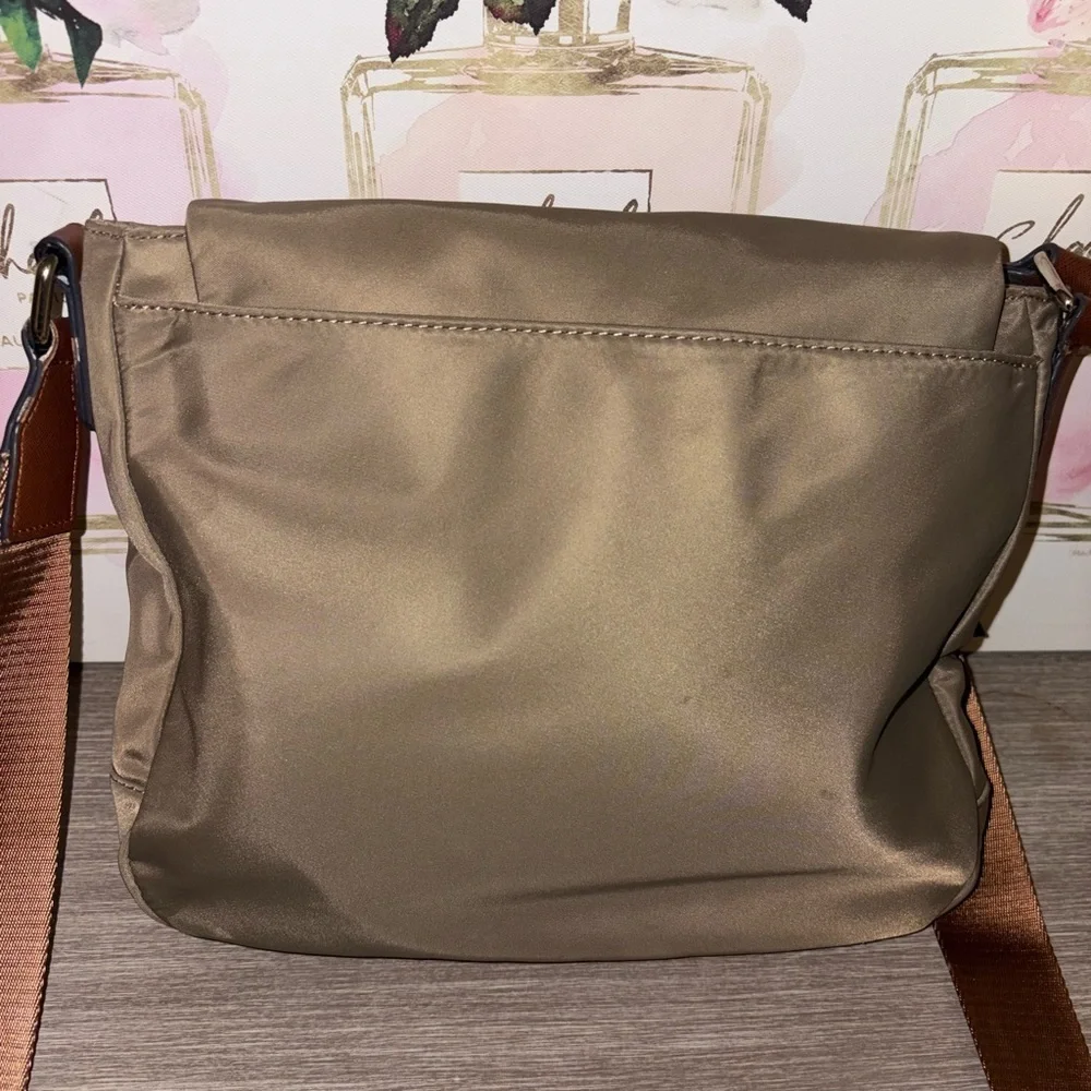 Karl Lagerfeld Cara Messenger Bag - Picture 4 of 9